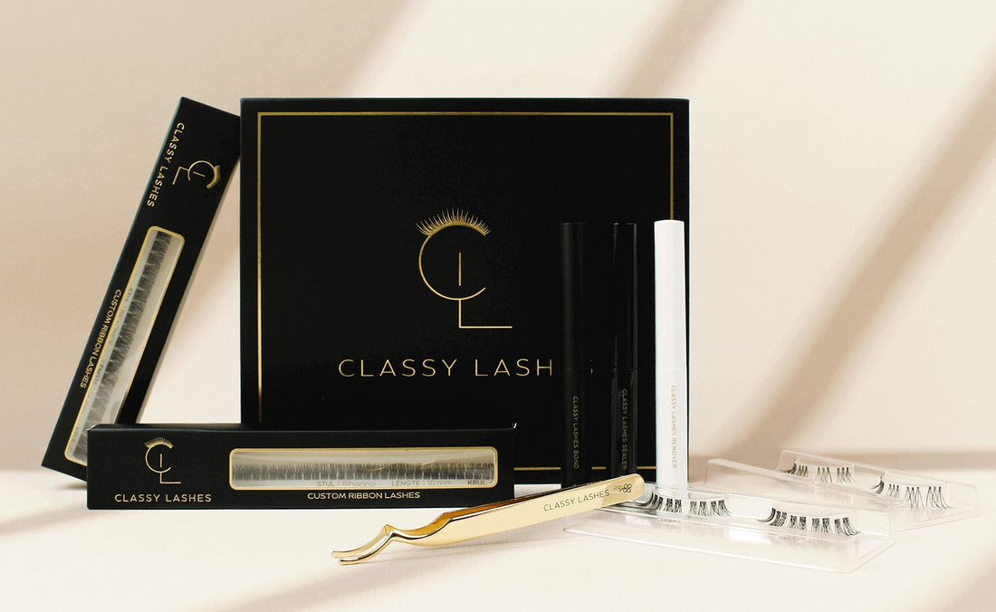 wat zijn fast lashes met alle tools ribbons en starterskit op tafel