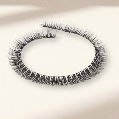 classy-fast-ribbon-lashes-rihanna